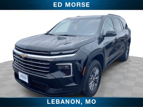 Certified 2026 Chevrolet Traverse LT AWD/4WD image 1