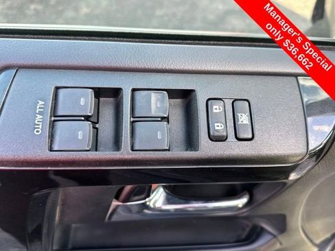 Used 2022 Toyota 4Runner TRD Off-Road Premium image 14