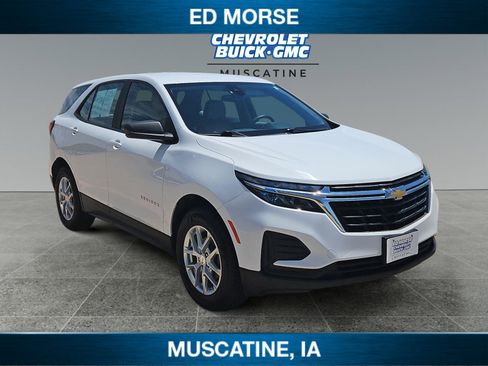 Used 2022 Chevrolet Equinox LS AWD/4WD image 7