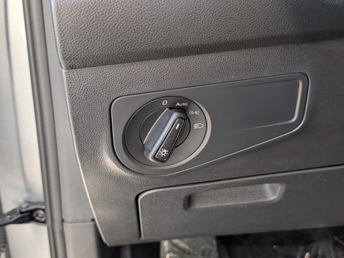 Used 2024 Volkswagen Tiguan S FWD image 18