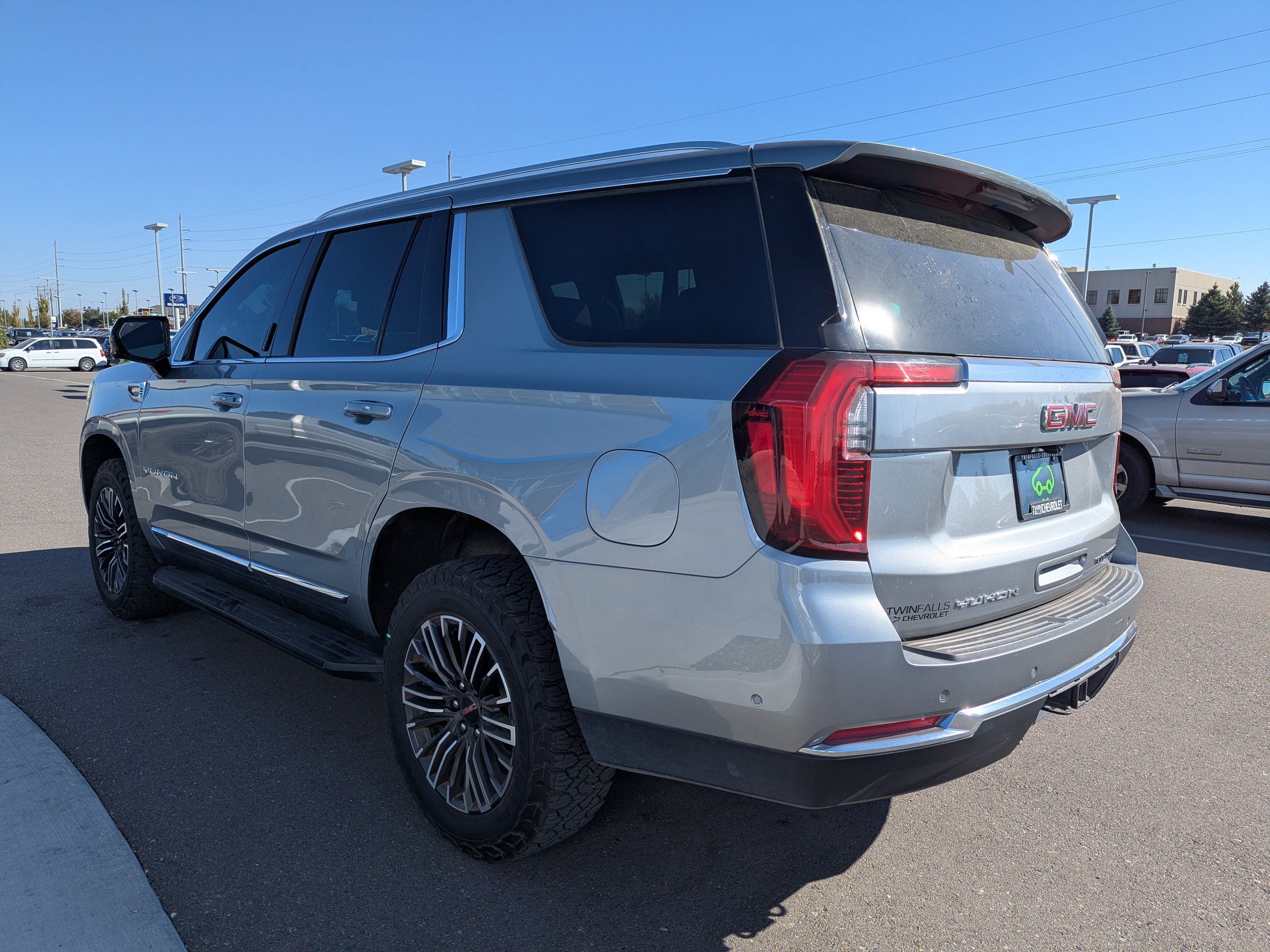 Used 2025 GMC Yukon Elevation AWD/4WD image 34