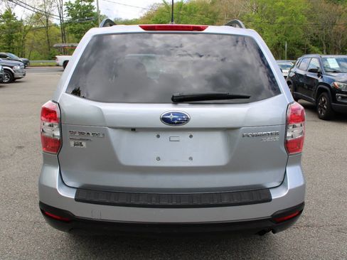 Used 2014 Subaru Forester 2.5i Premium w/ All-Weather Package AWD/4WD image 9