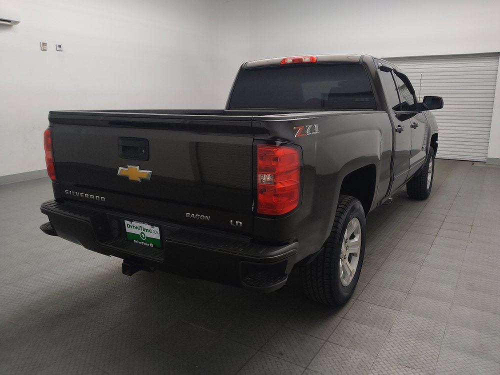 Used 2019 Chevrolet Silverado 1500 LT w/ Texas Edition AWD/4WD image 7
