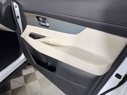 Used 2025 Nissan Murano SL w/ Cargo Package image 34