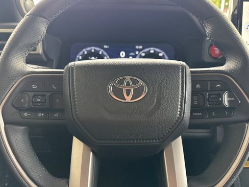 New 2025 Toyota 4Runner TRD Off-Road Premium image 26