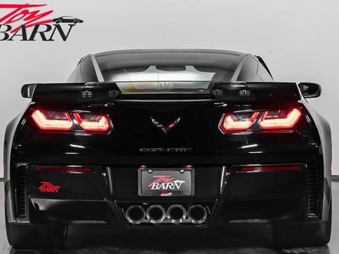 Used 2016 Chevrolet Corvette Z06 image 3