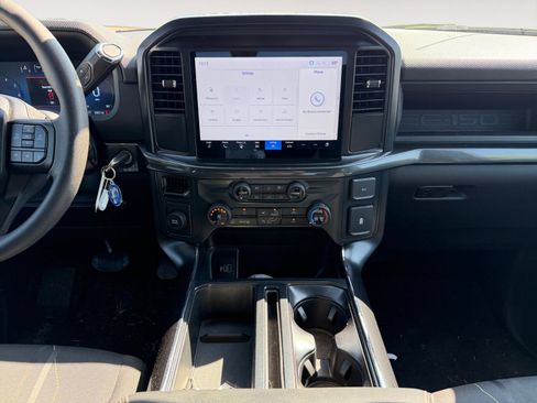 Used 2025 Ford F150 STX w/ Equipment Group 200A RWD image 11