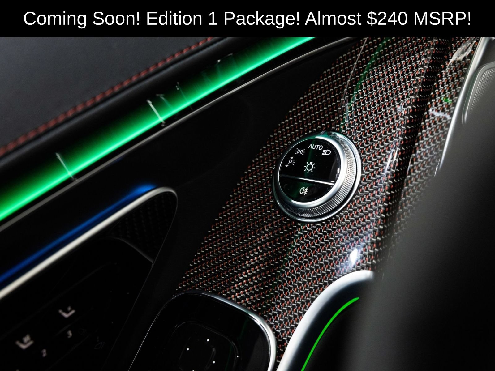 Used 2024 Mercedes-Benz S 63 AMG S w/ Carbon Fiber Exterior Package image 44