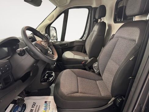 New 2026 RAM ProMaster 2500 w/ Quick Order Package 22G SLT FWD image 9