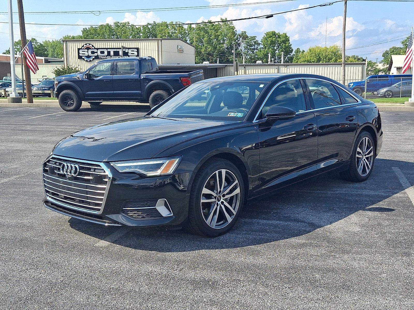 Used 2023 Audi A6 Premium Plus w/ Premium Plus Package AWD/4WD image 3