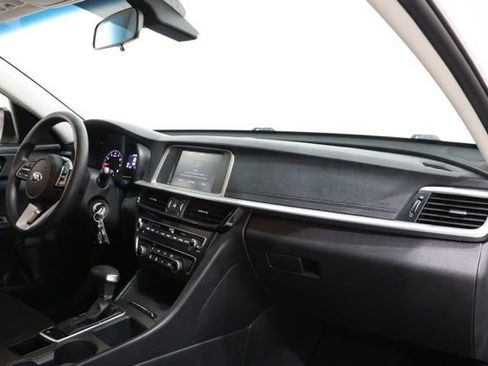 Used 2020 Kia Optima LX FWD image 16