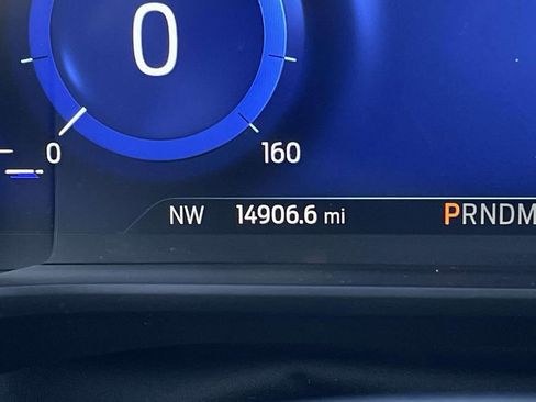 Used 2020 Ford Escape Titanium image 15