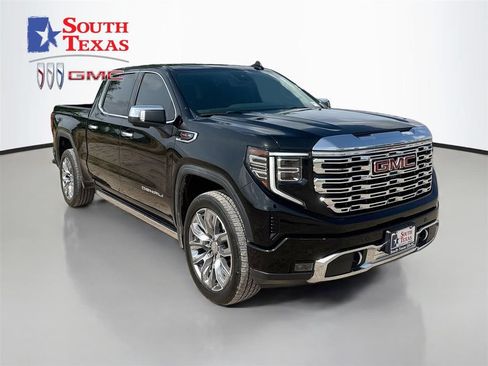 Used 2024 GMC Sierra 1500 Denali w/ Denali Reserve Package AWD/4WD image 1