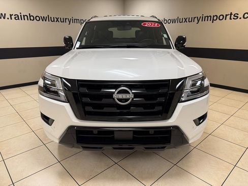 Used 2024 Nissan Armada SL w/ Midnight Edition Package image 2