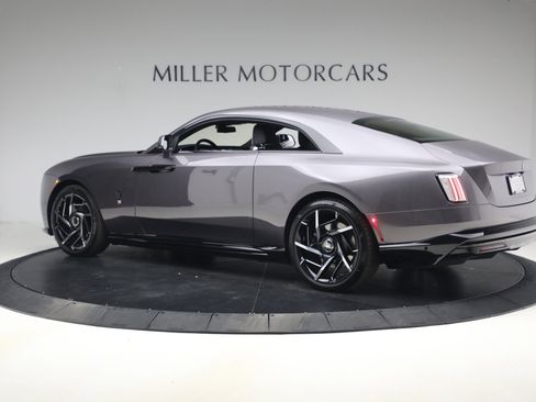 New 2026 Rolls-Royce Spectre Black Badge image 11