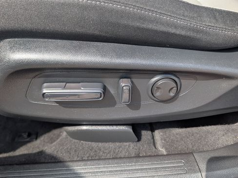 Used 2024 Honda CR-V EX image 21