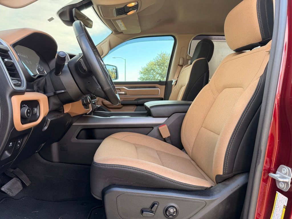Used 2020 RAM 1500 Big Horn RWD image 2