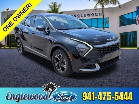 Used 2023 Kia Sportage LX image 1