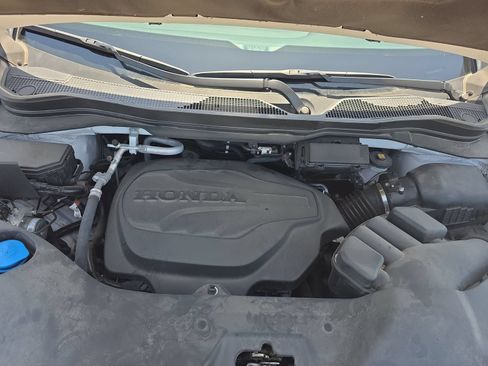 Used 2024 Honda Passport TrailSport image 32