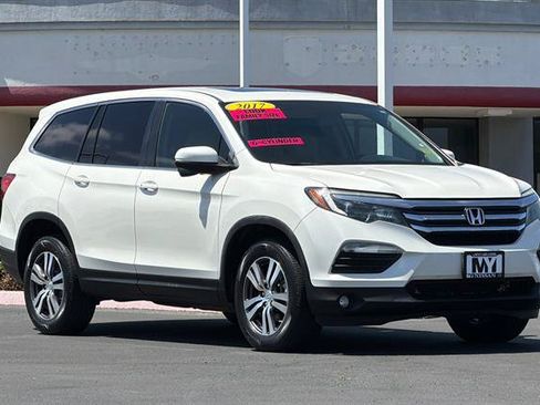 Used 2017 Honda Pilot EX-L image 2