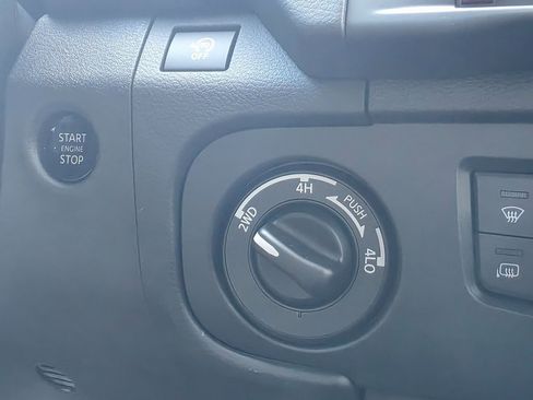 New 2026 Nissan Frontier PRO-4X w/ Pro-4x Convenience Package image 27