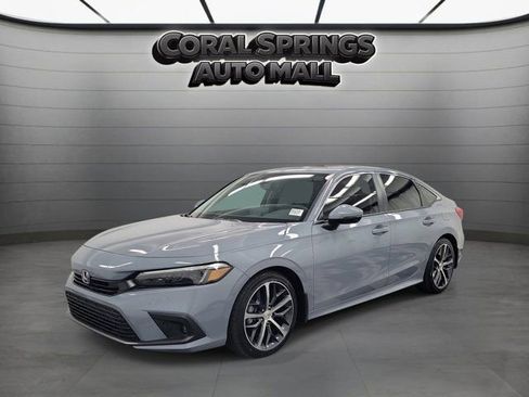 Certified 2024 Honda Civic Touring image 3