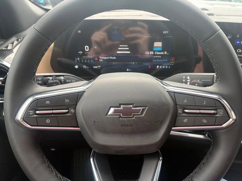 New 2026 Chevrolet Equinox ACTIV w/ Convenience Package III image 7