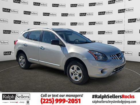 Used 2015 Nissan Rogue S w/ Convenience Package FWD image 1