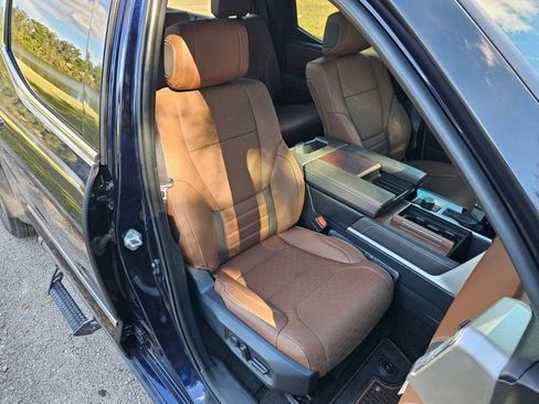 Used 2023 Toyota Tundra 1794 Edition image 14