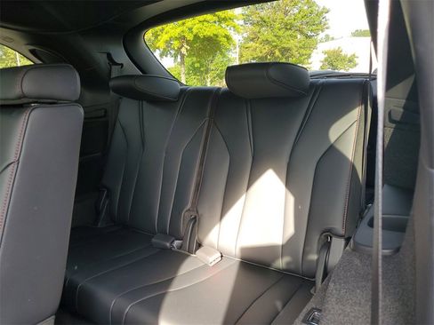 Certified 2025 Acura MDX A-Spec image 17