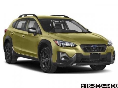 Used 2022 Subaru Crosstrek 2.5i Sport w/ Moonroof Package image 16