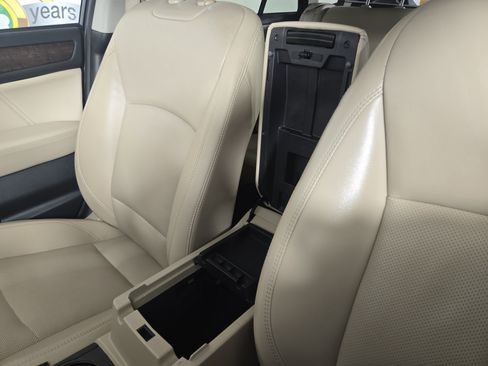 Used 2018 Subaru Outback 2.5i Limited w/ Popular Package #2 image 28