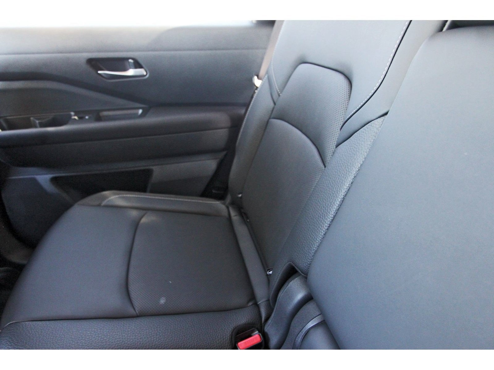 Certified 2026 Nissan Sentra SV w/ SV Convenience Package FWD image 15