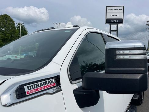 Used 2020 GMC Sierra 3500 Denali w/ Denali Ultimate Package image 35