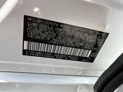 Used 2018 Lexus LS 500 w/ Interior Upgrade Package RWD image 38