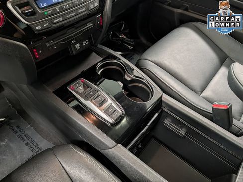Used 2021 Honda Pilot Touring image 15