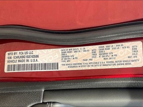 Used 2025 Jeep Grand Cherokee L Limited w/ Luxury Tech Group II image 14