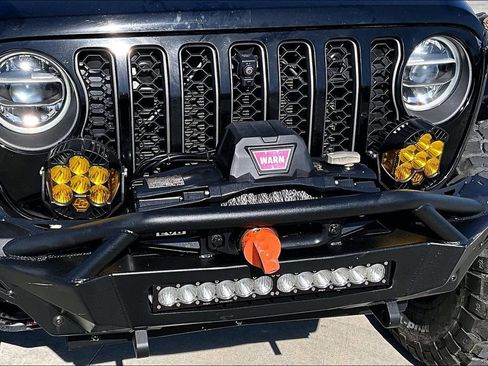 Used 2020 Jeep Gladiator Mojave image 30