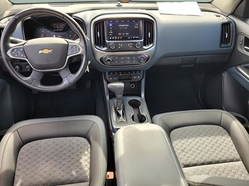 Used 2021 Chevrolet Colorado Z71 w/ Safety Package image 18