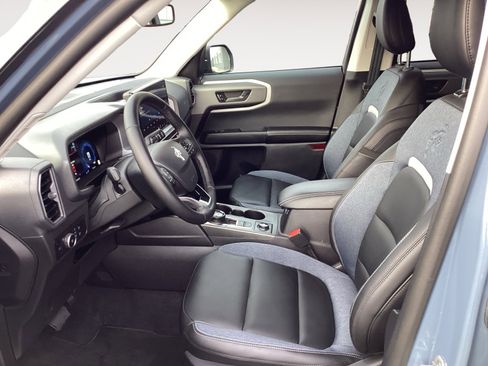 Used 2025 Ford Bronco Sport Outer Banks w/ Outer Banks Tech Package+ image 9