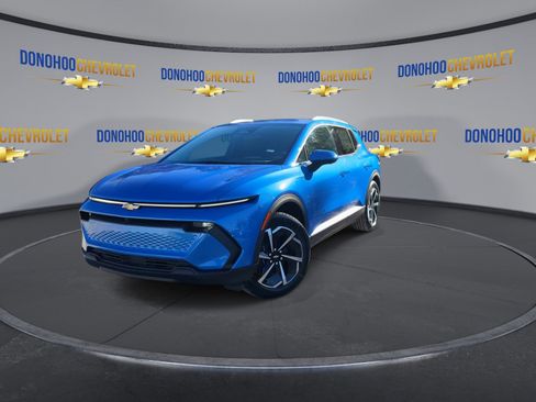 New 2026 Chevrolet Equinox EV LT image 6