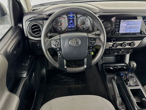 Used 2020 Toyota Tacoma SR image 16