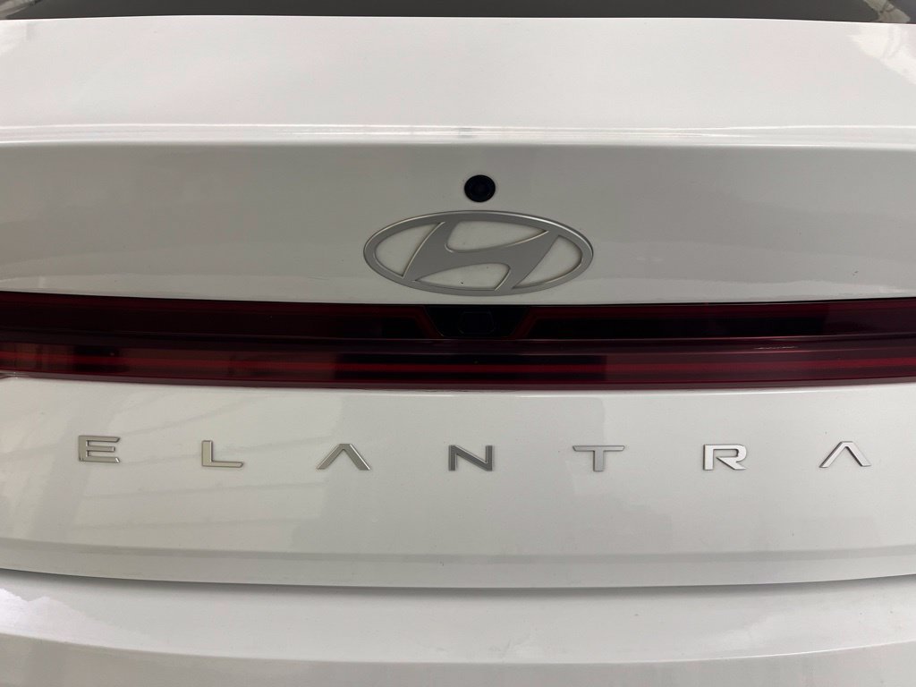 Used 2024 Hyundai Elantra Limited FWD image 42