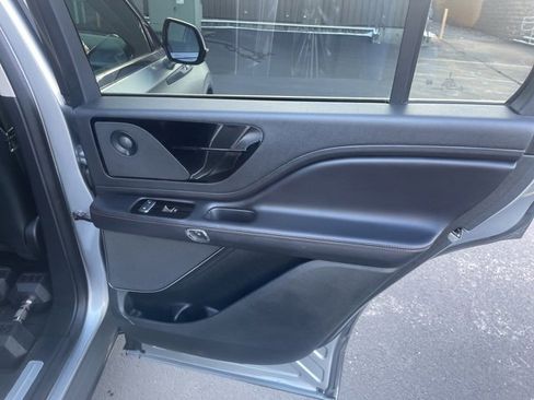 Used 2021 Lincoln Aviator Reserve w/ Equipment Group 201A image 51