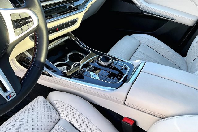 Used 2025 BMW X7 M60i w/ Executive Package AWD/4WD image 14