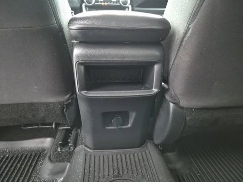 Used 2020 Toyota RAV4 LE image 30