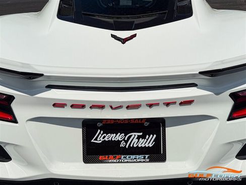 Used 2025 Chevrolet Corvette Z06 RWD image 56