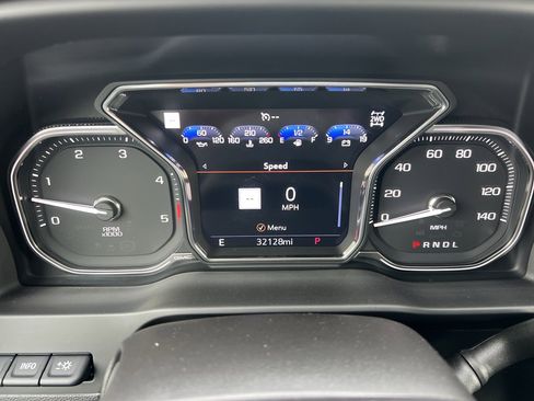 Certified 2022 GMC Sierra 3500 Denali w/ Denali Ultimate Package image 27