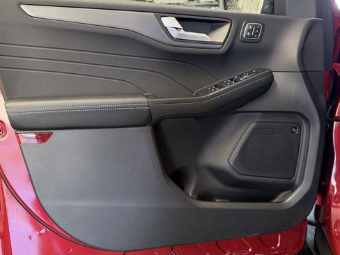 New 2026 Ford Escape Active w/ Active Premium Tech Pack image 11