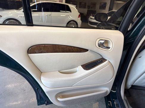 Used 2003 Jaguar S-TYPE 3.0 RWD image 43